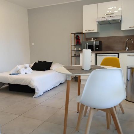 Studio Cosy Avec Garage Prive لو مان المظهر الخارجي الصورة